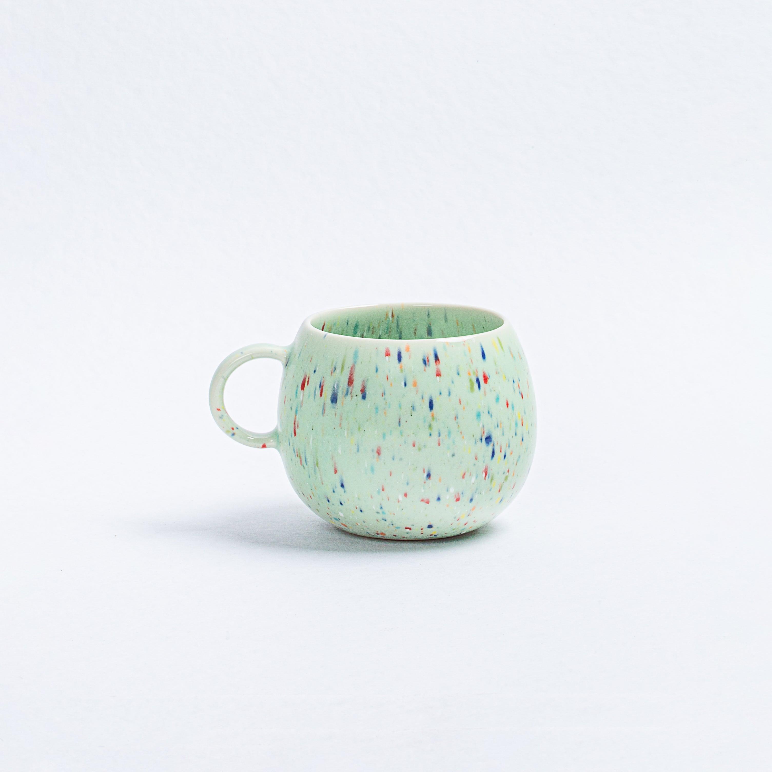 New Party Ball Mug 500ml Green - Egg Back Home