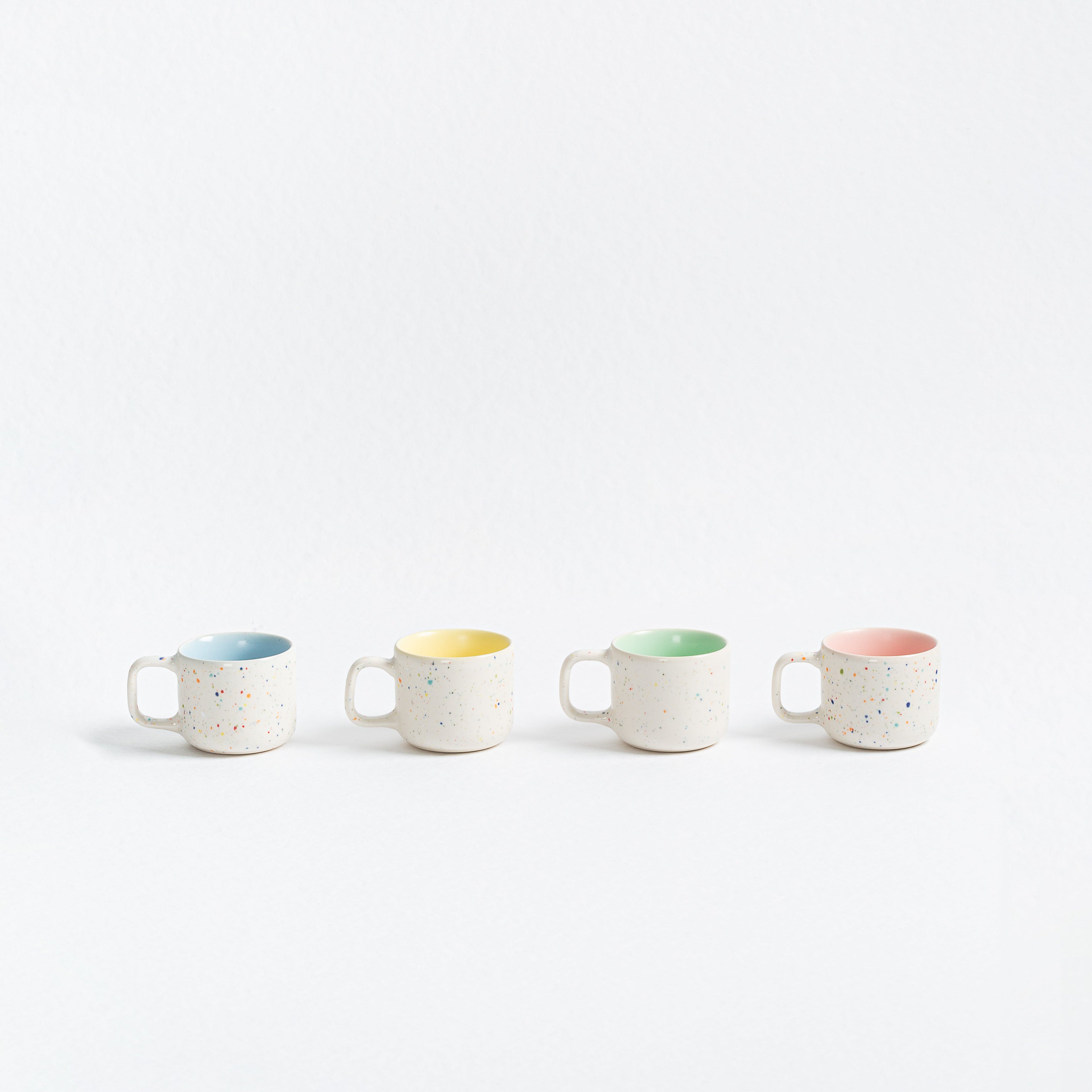 Breeze Party Out Mug 60ml Mix 4 Pieces Set