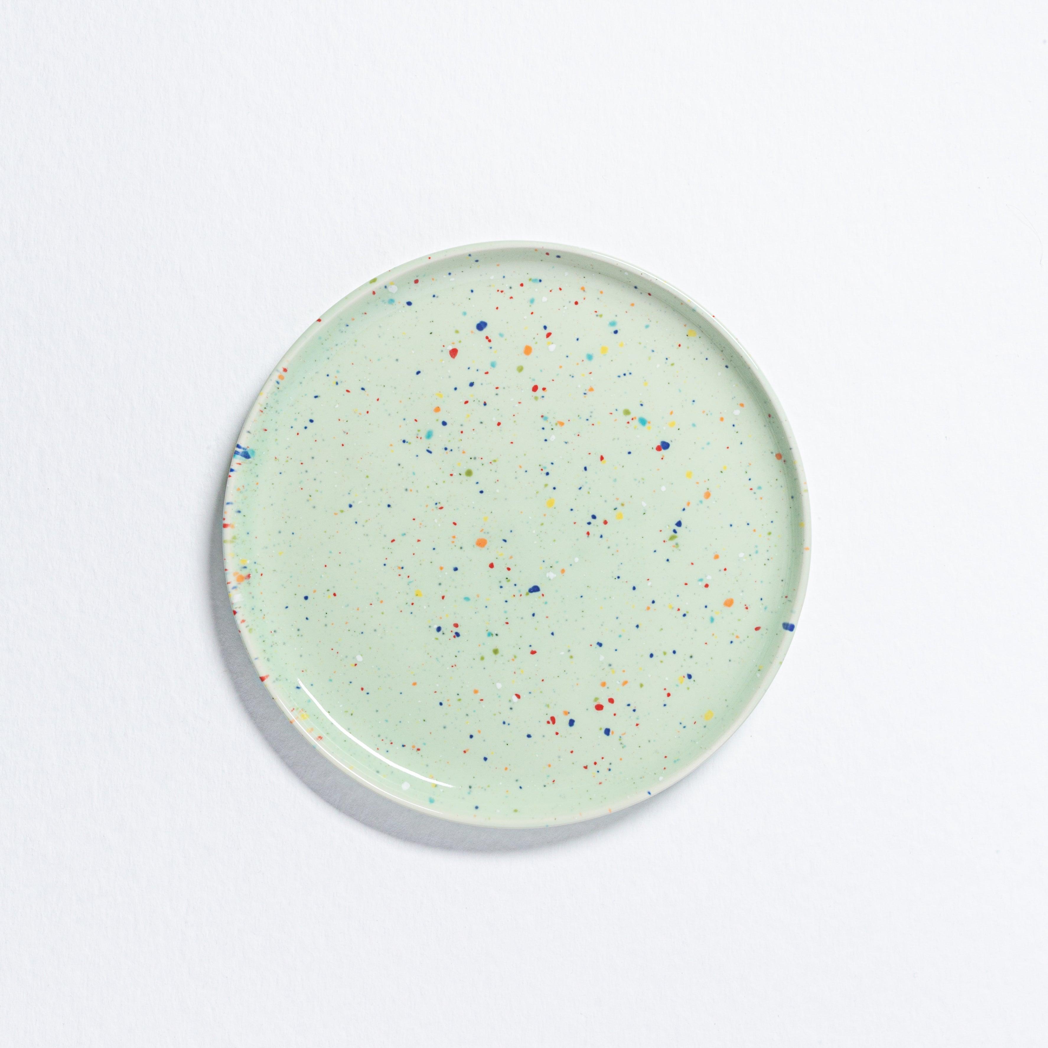 New Party Salad Plate 22cm Green - Egg Back Home