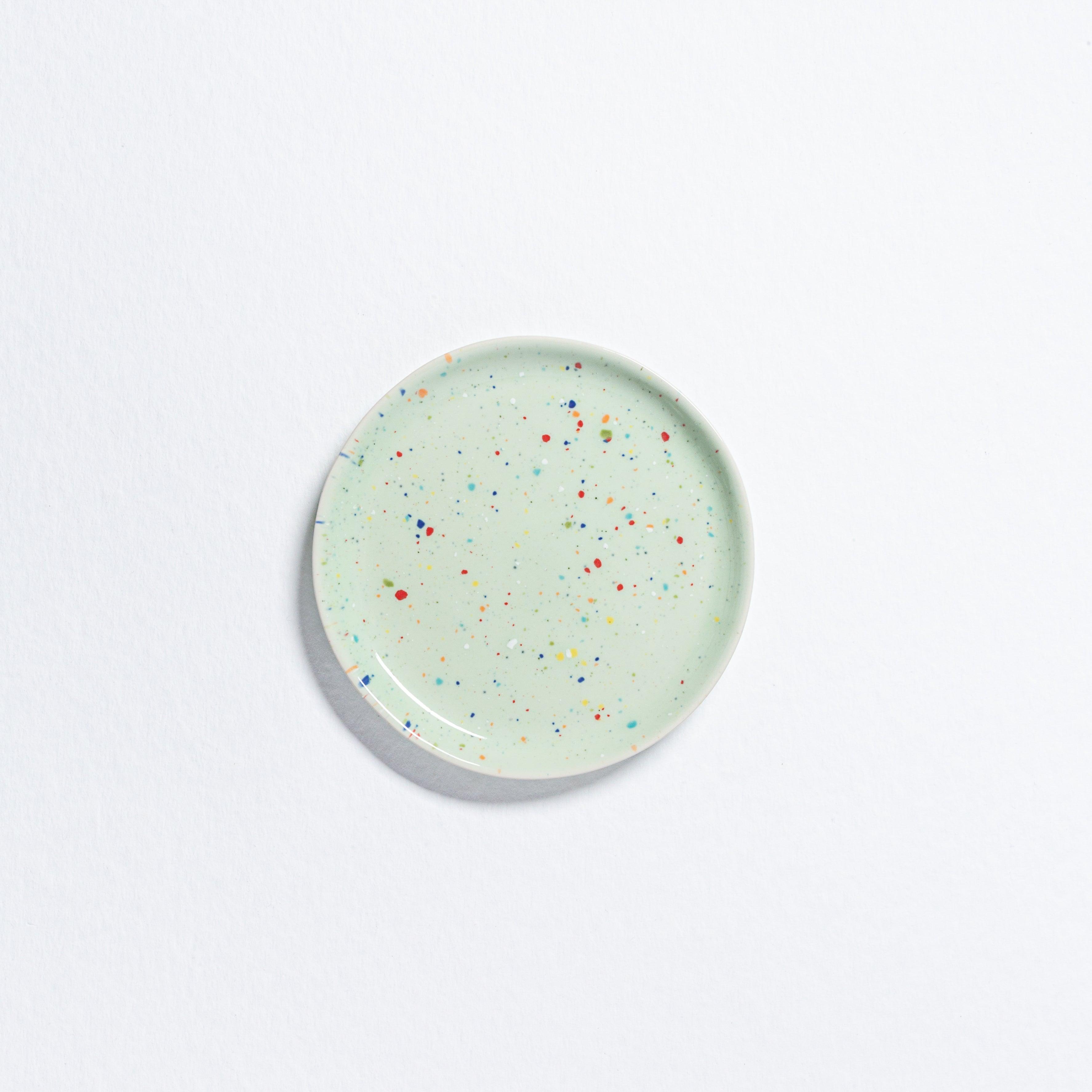 New Party Bread Plate 17cm Green - Egg Back Home
