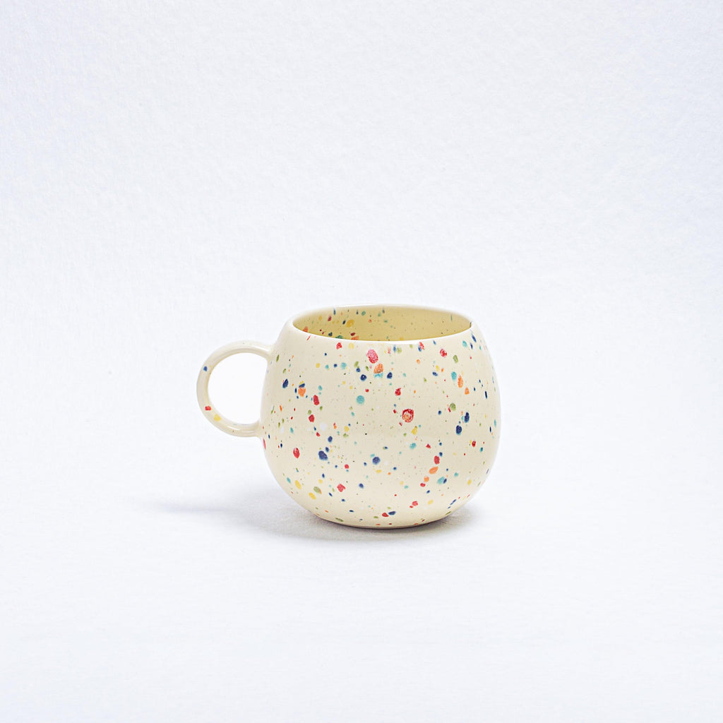 New Party Ball Mug 500ml Yellow - Egg Back Home