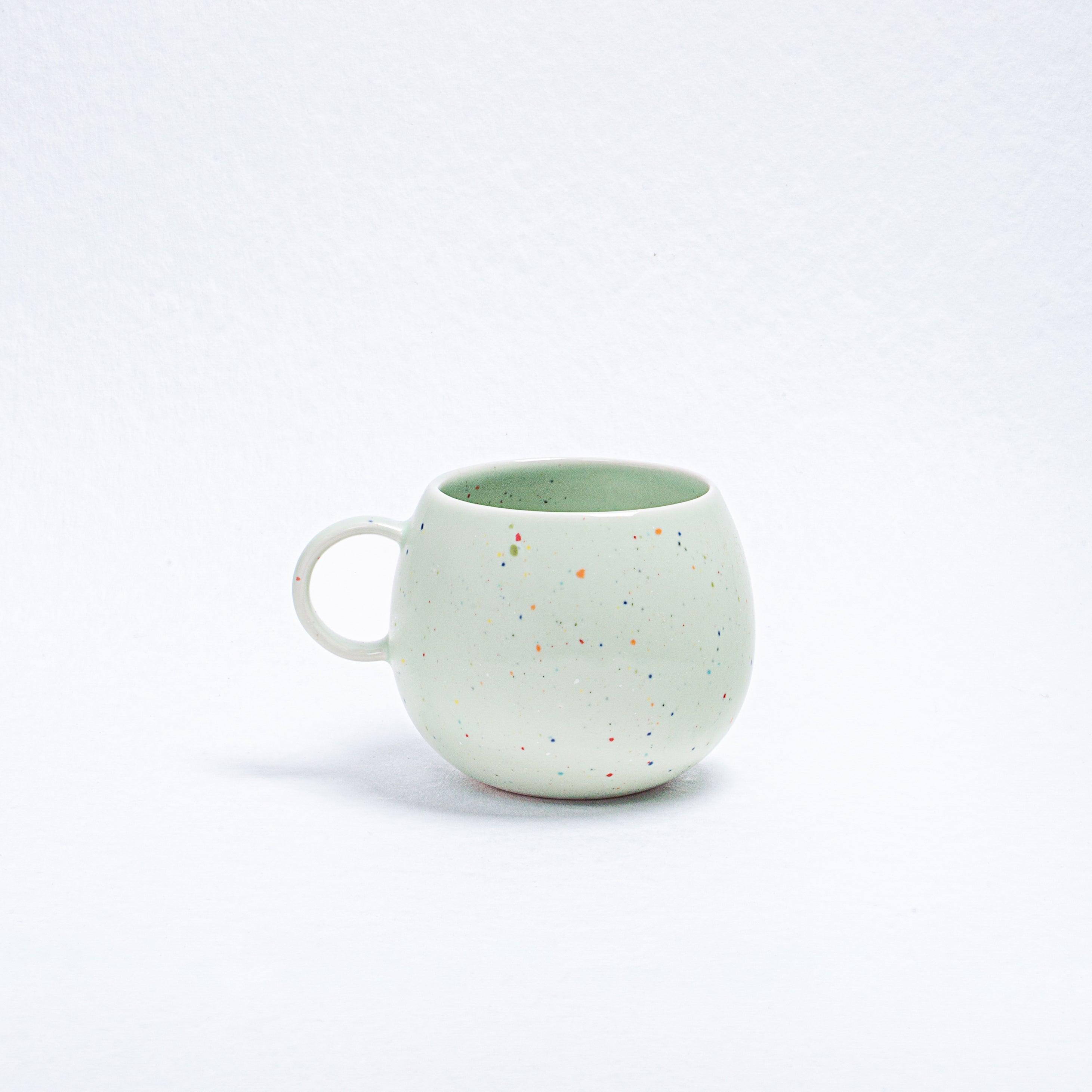 New Party Ball Mug 500ml Green - Egg Back Home